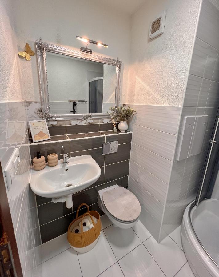 Little View Apartman Lipótszentmiklós Kültér fotó